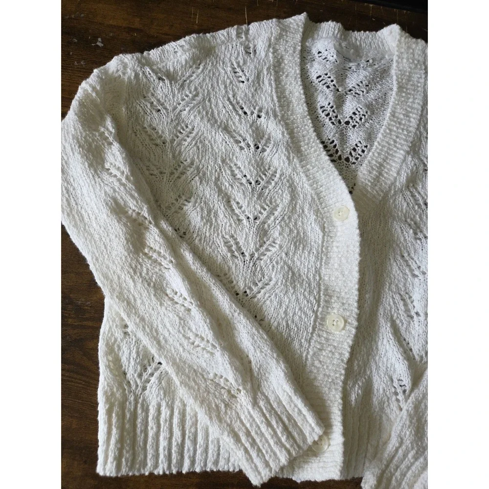 Abercrombie Kids‎ Girls 9/10 White Open Knit Button Front Cardigan Long Sleeve